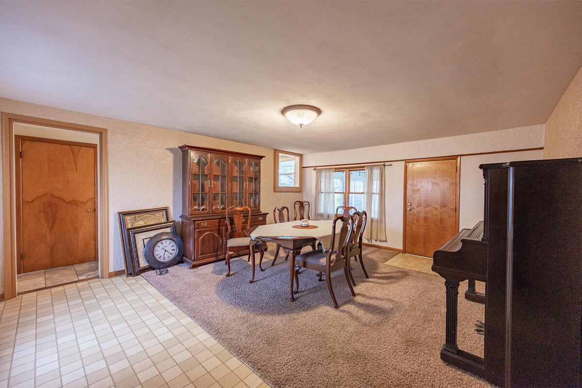 1830 Walker Road Hilliard, OH 43026 - Photo 20 of 59 1830 Walker - 19