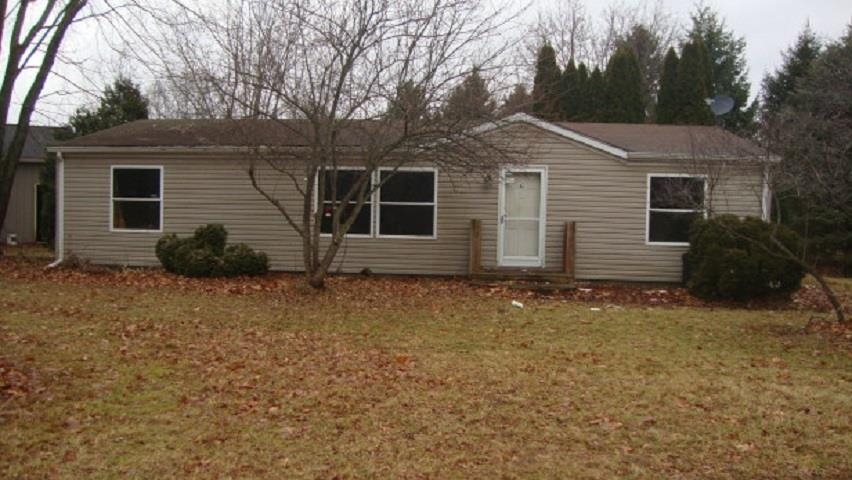 13996 Litchfield Road Montrose, MI 48457 - Photo 1 of 23 Gallery Image 1