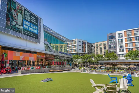 $795,000 | 6701 Washington Boulevard, Unit D, Arlington, VA 22205