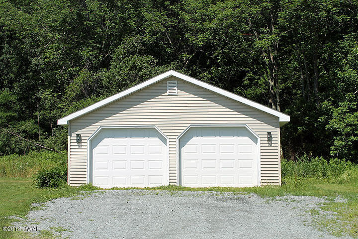 125 Cemetery Road Damascus, PA 18415 - Photo 28 of 36 2-car garage