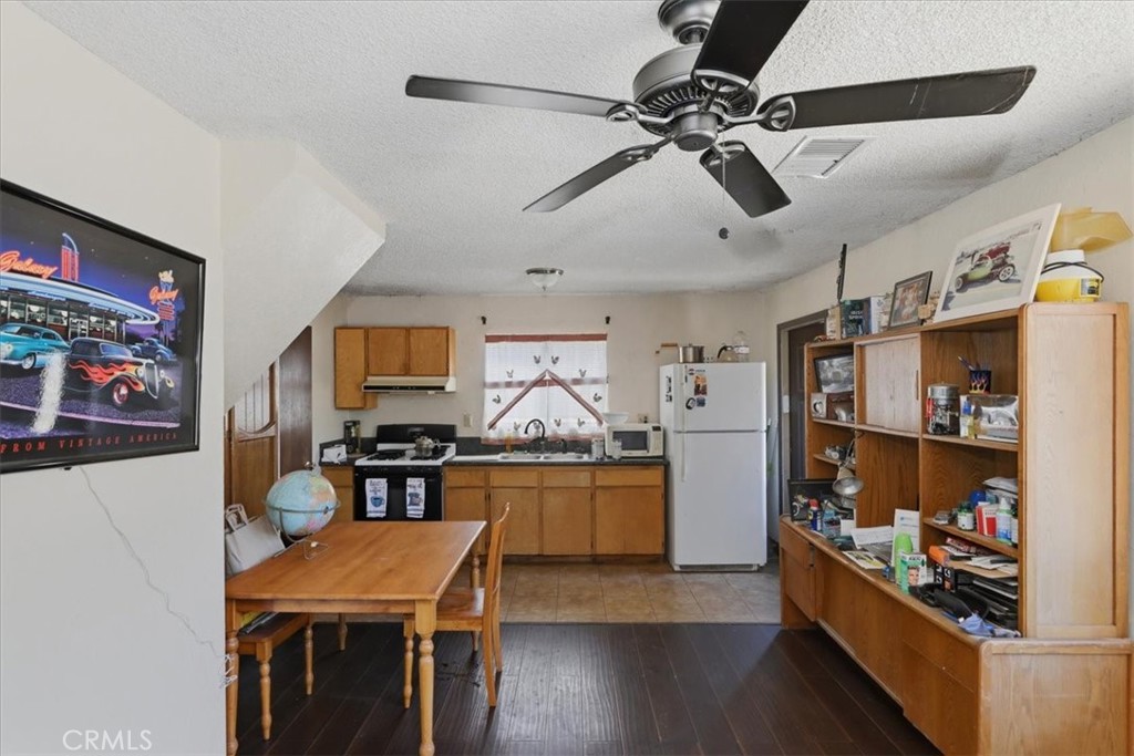 17394 Sunset View Drive Riverside, CA 92504 - Photo 58 of 62