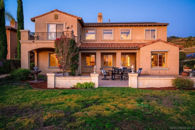 $1,300,000 | 2521 Honeybell Lane, Escondido, CA 92027