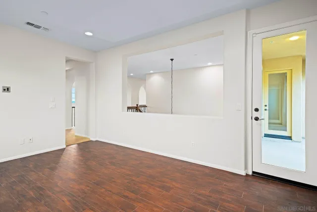 $1,300,000 | 2521 Honeybell Lane, Escondido, CA 92027