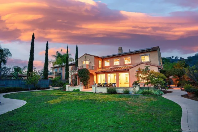 $1,300,000 | 2521 Honeybell Lane, Escondido, CA 92027