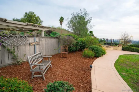 $1,300,000 | 2521 Honeybell Lane, Escondido, CA 92027