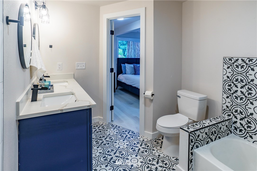 14332 165th Place Southeast Renton, WA 98059 - Photo 18 of 29