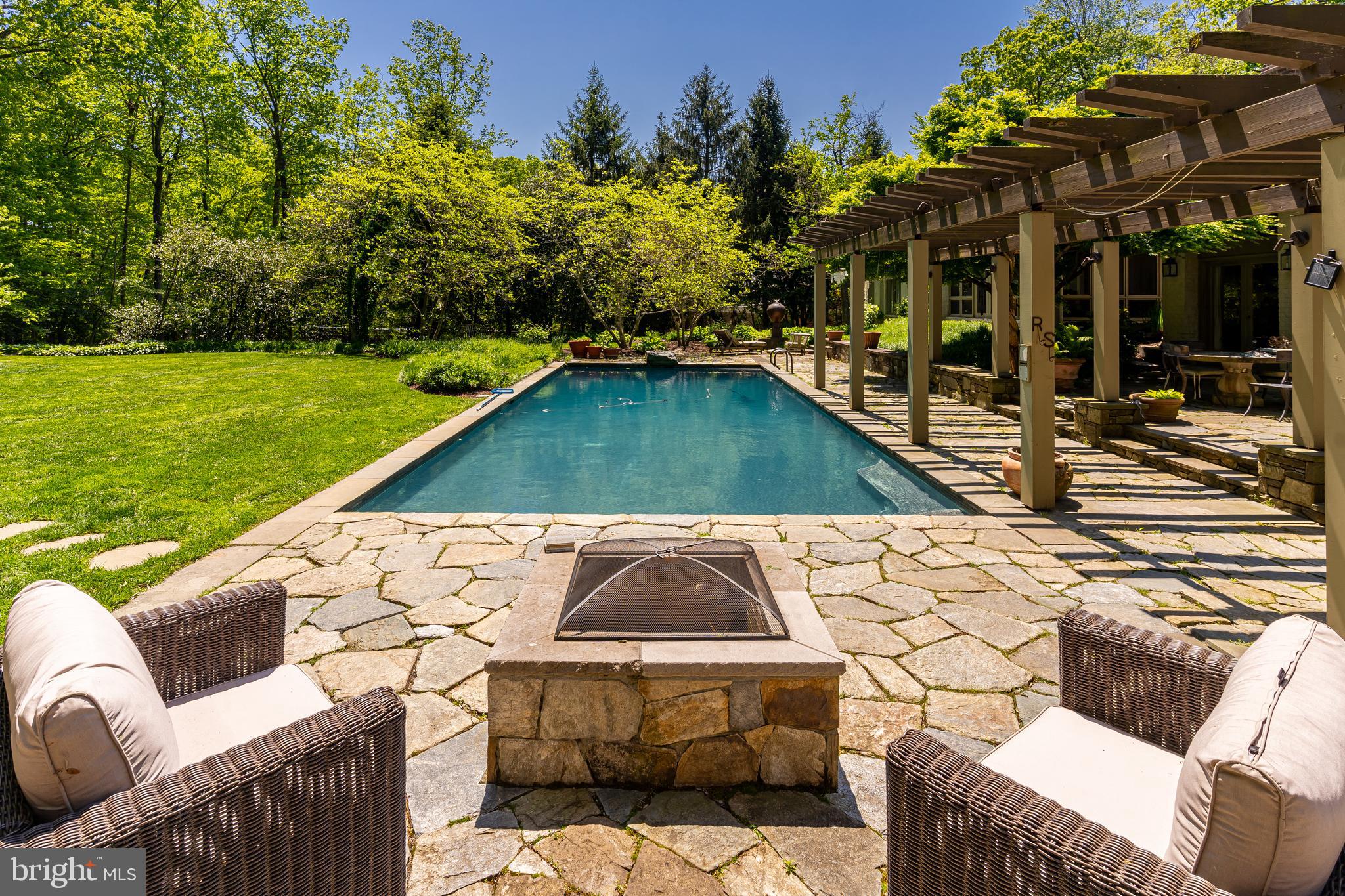 10109 Iron Gate Road Potomac, MD 20854 - Photo 3 of 42 Fabulous Backyard Oasis
