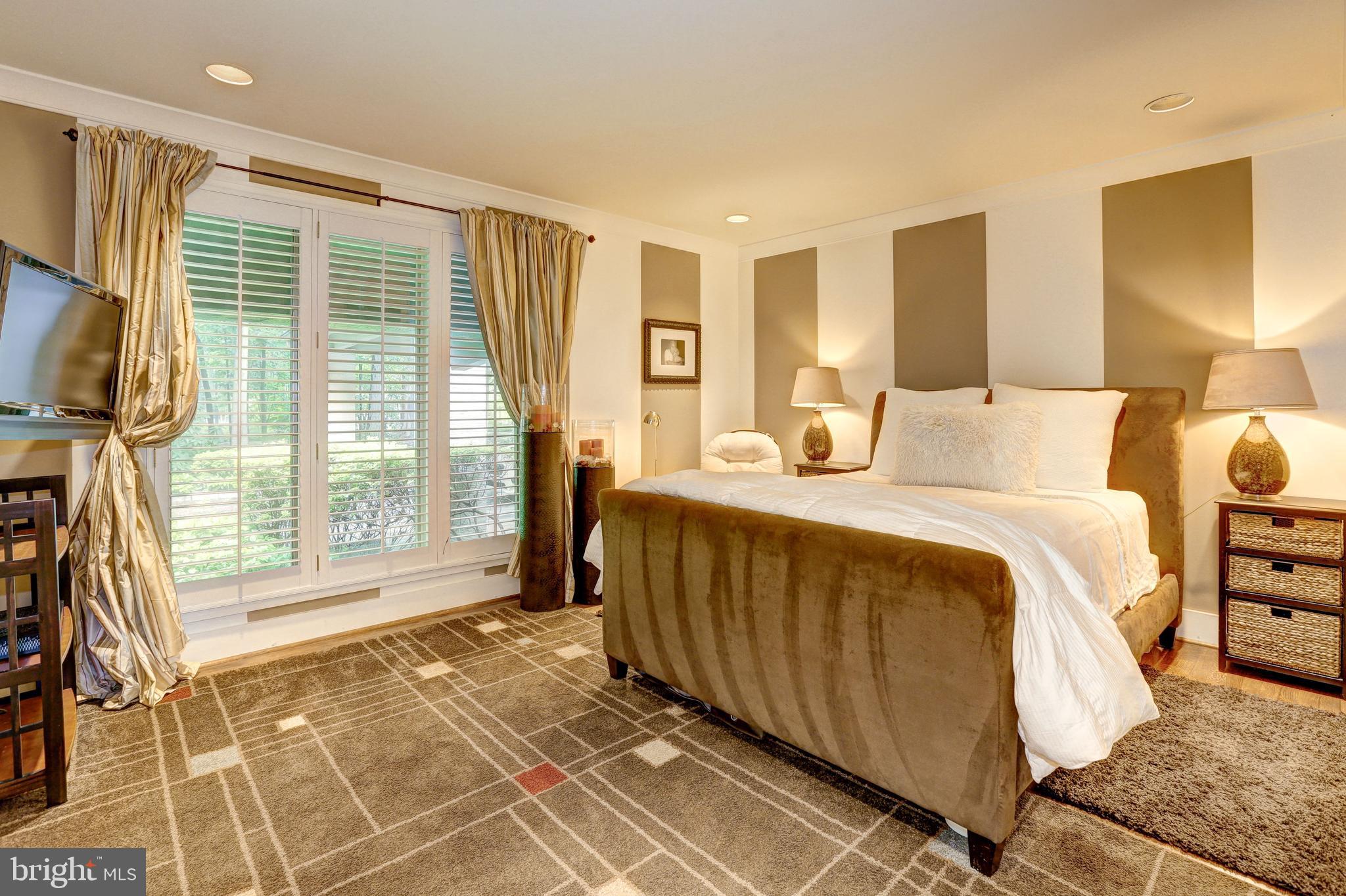10109 Iron Gate Road Potomac, MD 20854 - Photo 24 of 42 Bedroom #3
