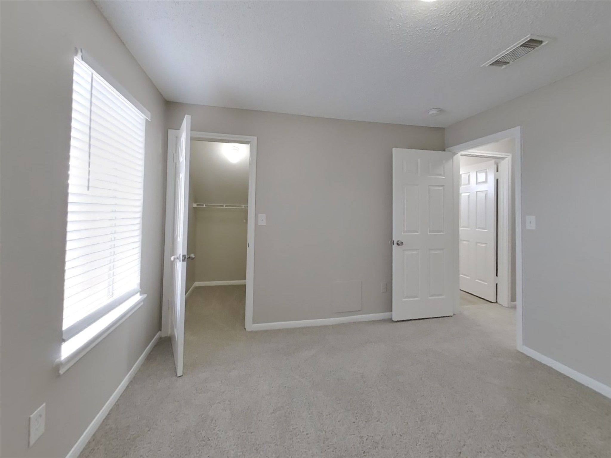 3210 Kelling Street Houston, TX 77045 - Photo 9 of 16 a view of empty room with window