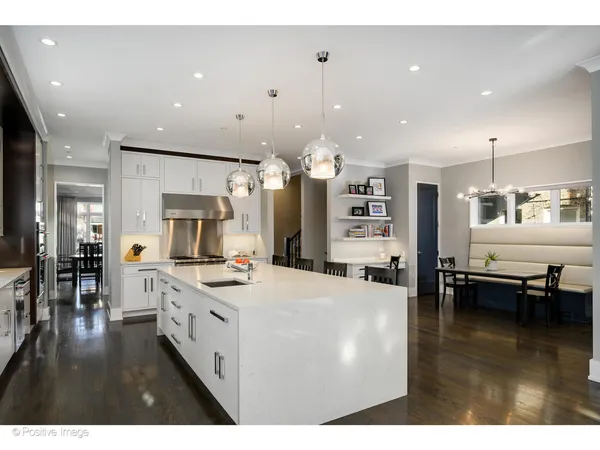 $3,200,000 | 2107 West Bradley Place, Chicago, IL 60618