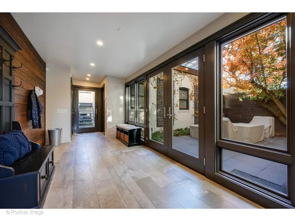 $3,200,000 | 2107 West Bradley Place, Chicago, IL 60618