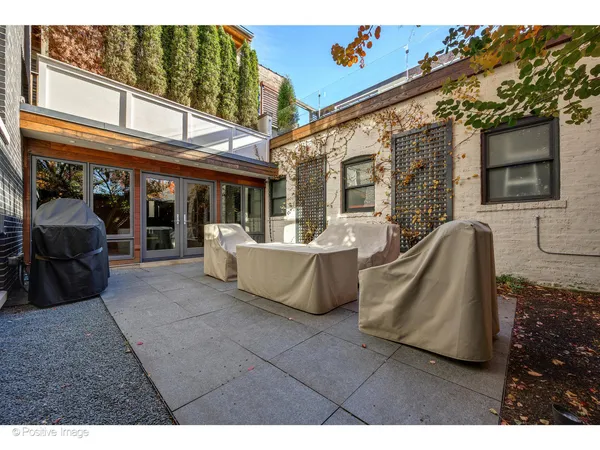 $3,200,000 | 2107 West Bradley Place, Chicago, IL 60618