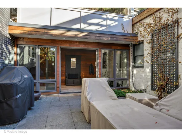 $3,200,000 | 2107 West Bradley Place, Chicago, IL 60618
