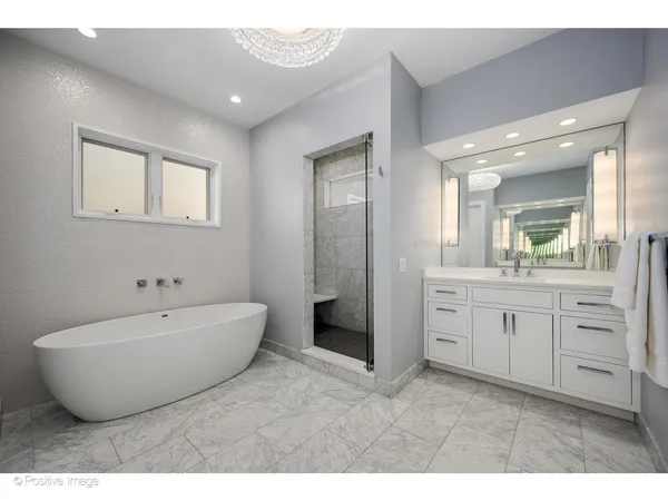 $3,200,000 | 2107 West Bradley Place, Chicago, IL 60618