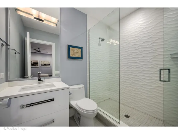 $3,200,000 | 2107 West Bradley Place, Chicago, IL 60618