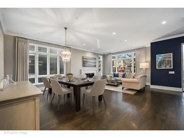 $3,200,000 | 2107 West Bradley Place, Chicago, IL 60618
