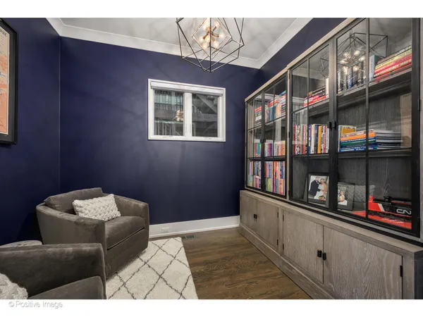 $3,200,000 | 2107 West Bradley Place, Chicago, IL 60618