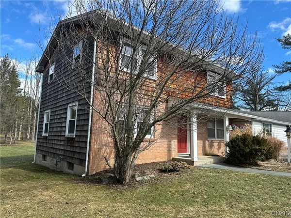 $424,900 | 8391 Cazenovia Road, Pompey, NY 13104