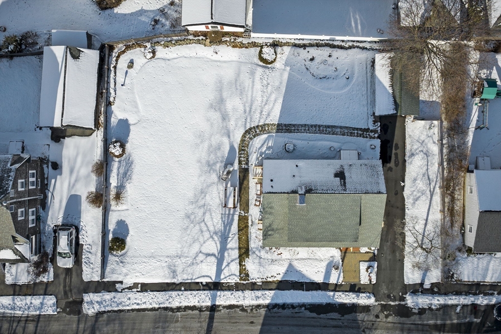 47 Ruby Avenue Marblehead, MA 01945 - Photo 10 of 42