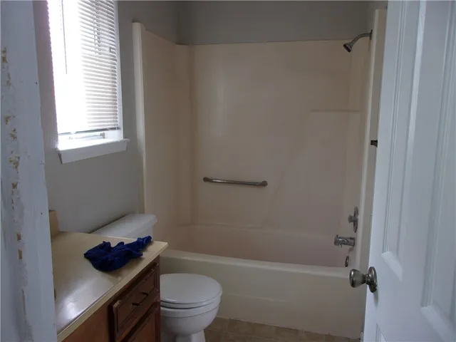 $1,700 | 1109 Selkirk Drive, Corpus Christi, TX 78418