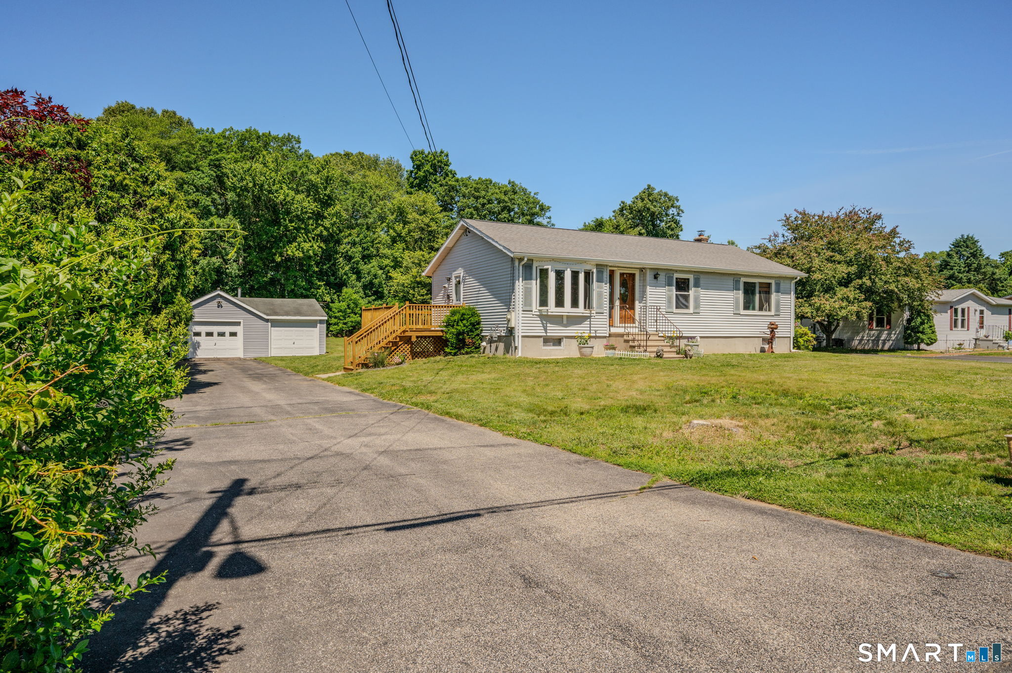 15 Pitcher Street Norwich, CT 06360 - Photo 27 of 34