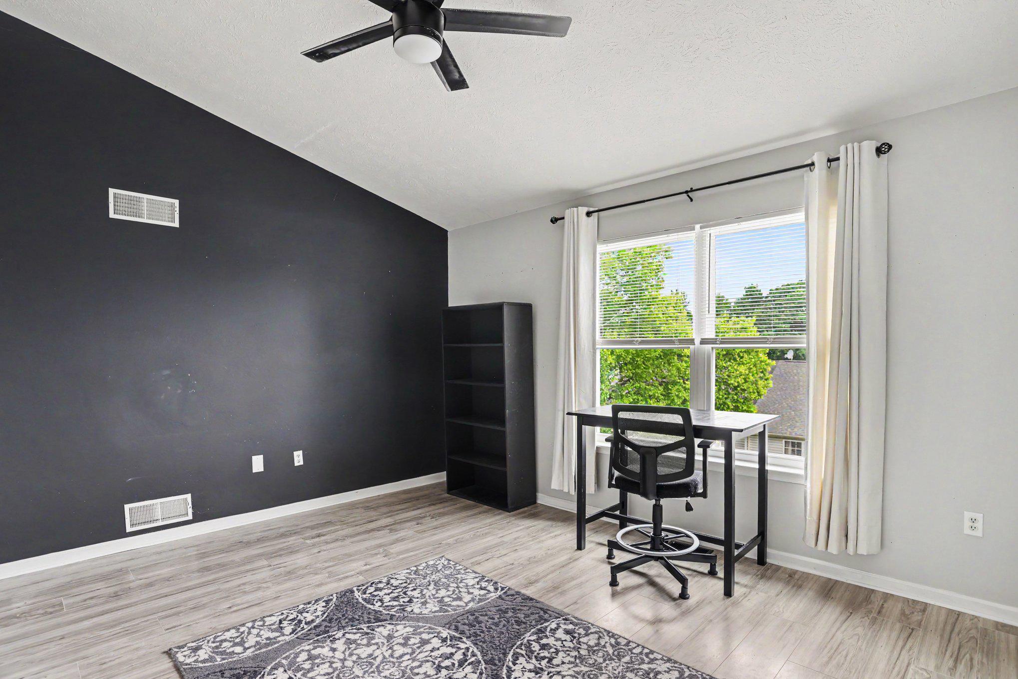 122 Cherry Tree Lane Elkton, MD 21921 - Photo 21 of 37 2nd Bedroom with vaulted ceilings.