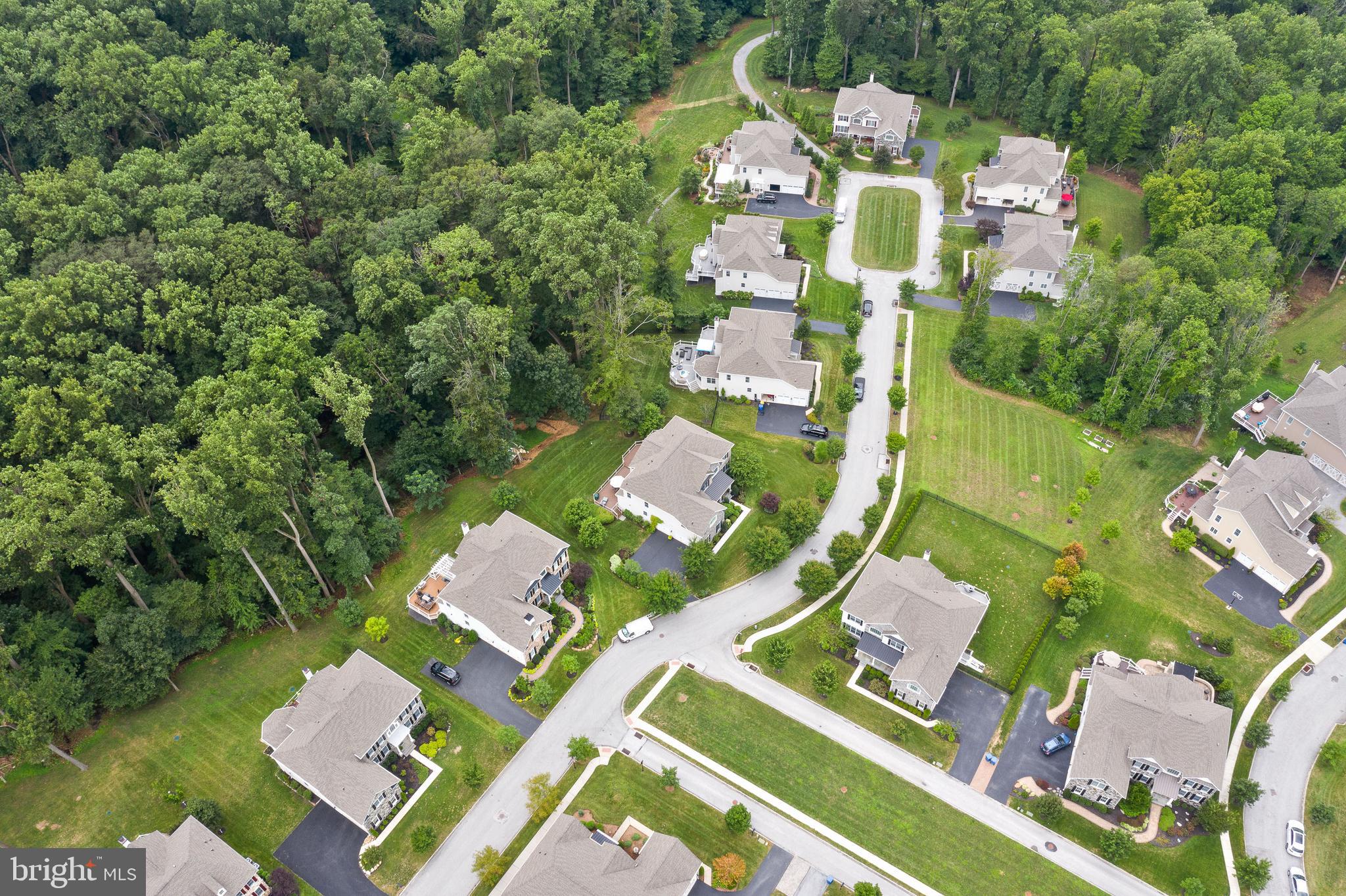 3912 Lewis Run Road Newtown Square, PA 19073 - Photo 36 of 52 aerial view - cul-de-sac street