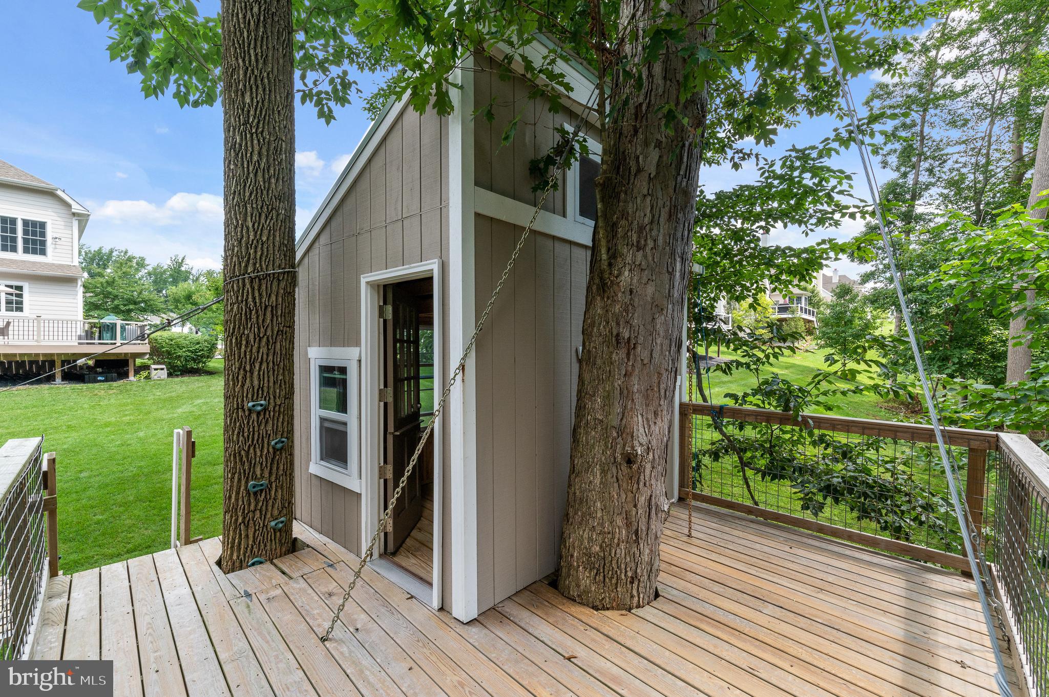 3912 Lewis Run Road Newtown Square, PA 19073 - Photo 46 of 52 Tree house