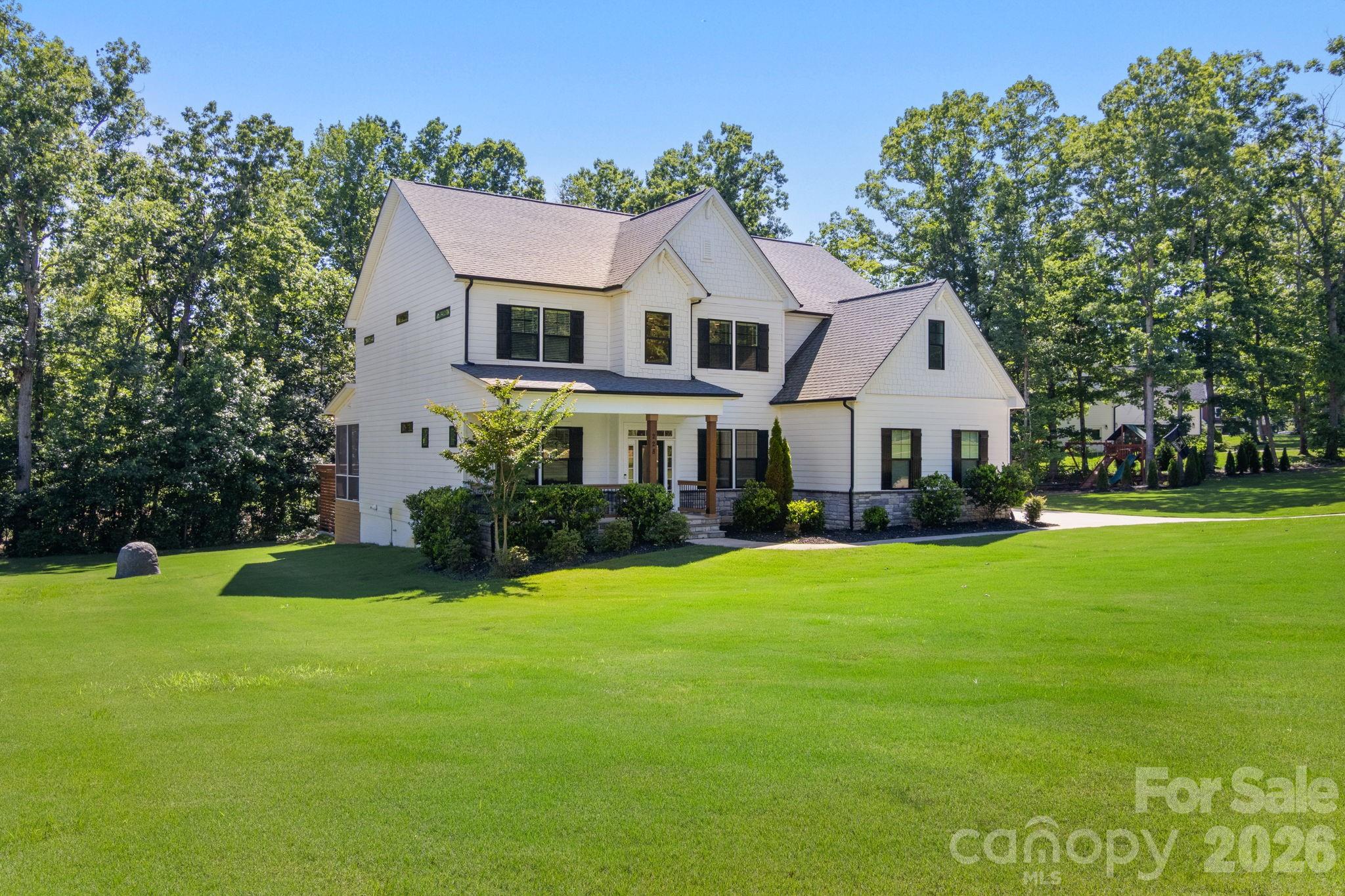 228 Herd Path Clover, SC 29710 - Photo 5 of 47