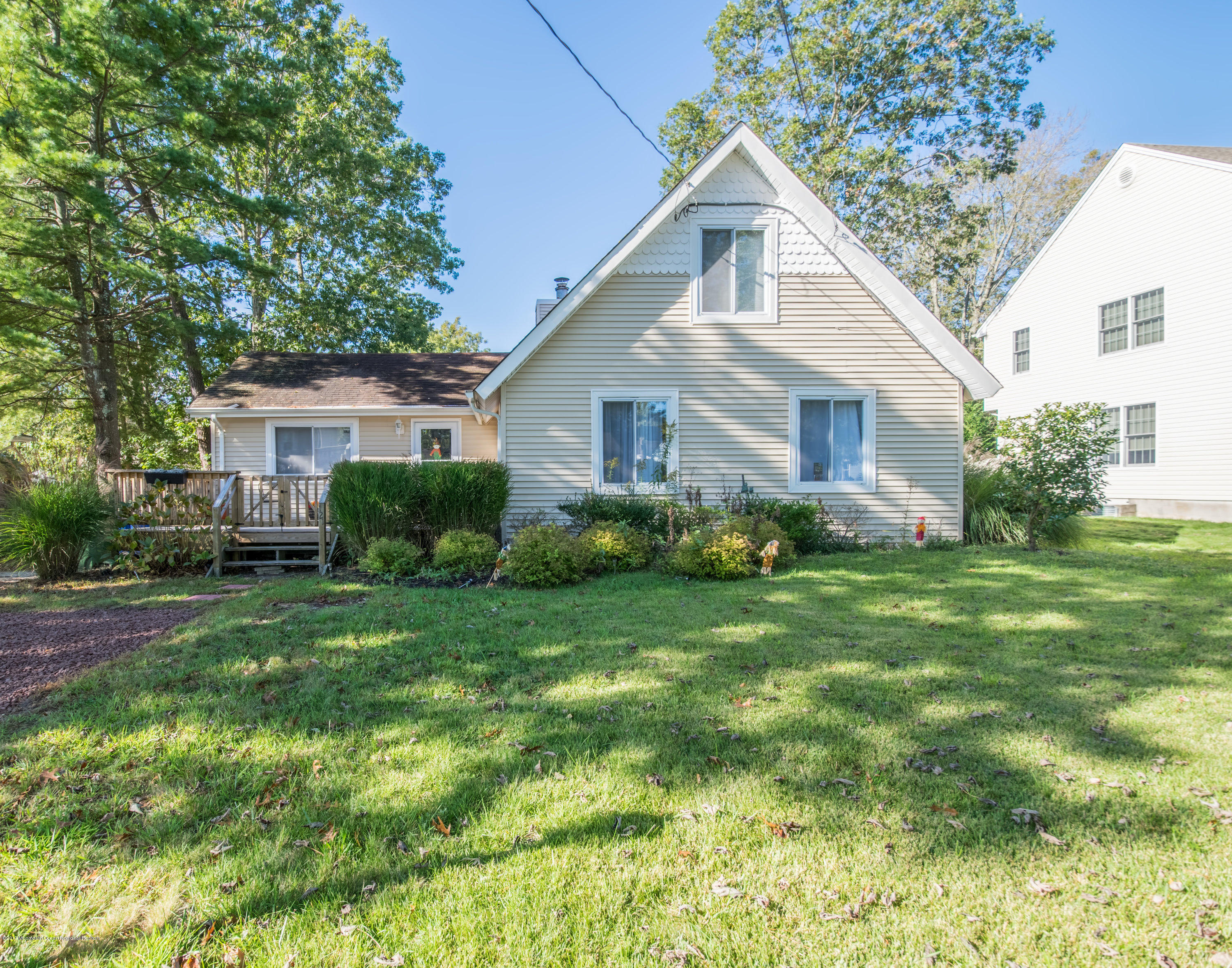 121 Bowsprit Road Manahawkin, NJ 08050 - Photo 1 of 29 _26