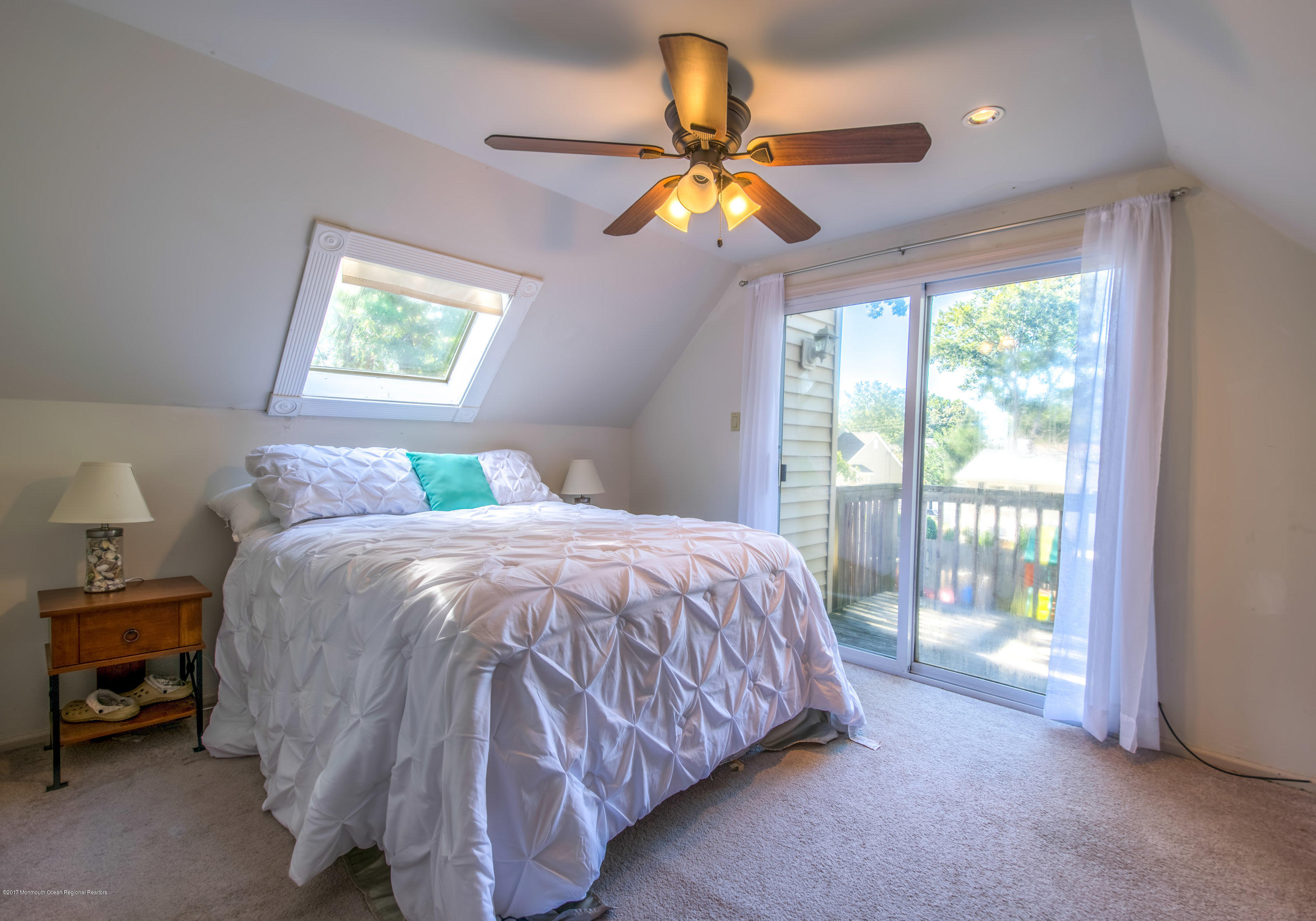 121 Bowsprit Road Manahawkin, NJ 08050 - Photo 20 of 29 _5