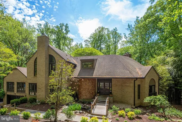 $2,195,000 | 9124 Vendome Drive, Bethesda, MD 20817