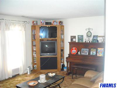 1105 Springbrook Road Fort Wayne, IN 46825 - Photo 9 of 28 Gallery Image 9