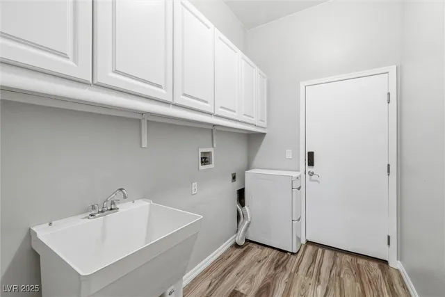 $475,000 | 5240 La Terra Avenue, Pahrump, NV 89061