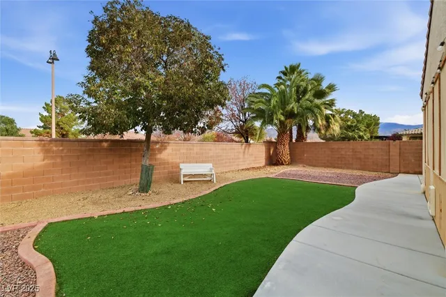 $475,000 | 5240 La Terra Avenue, Pahrump, NV 89061