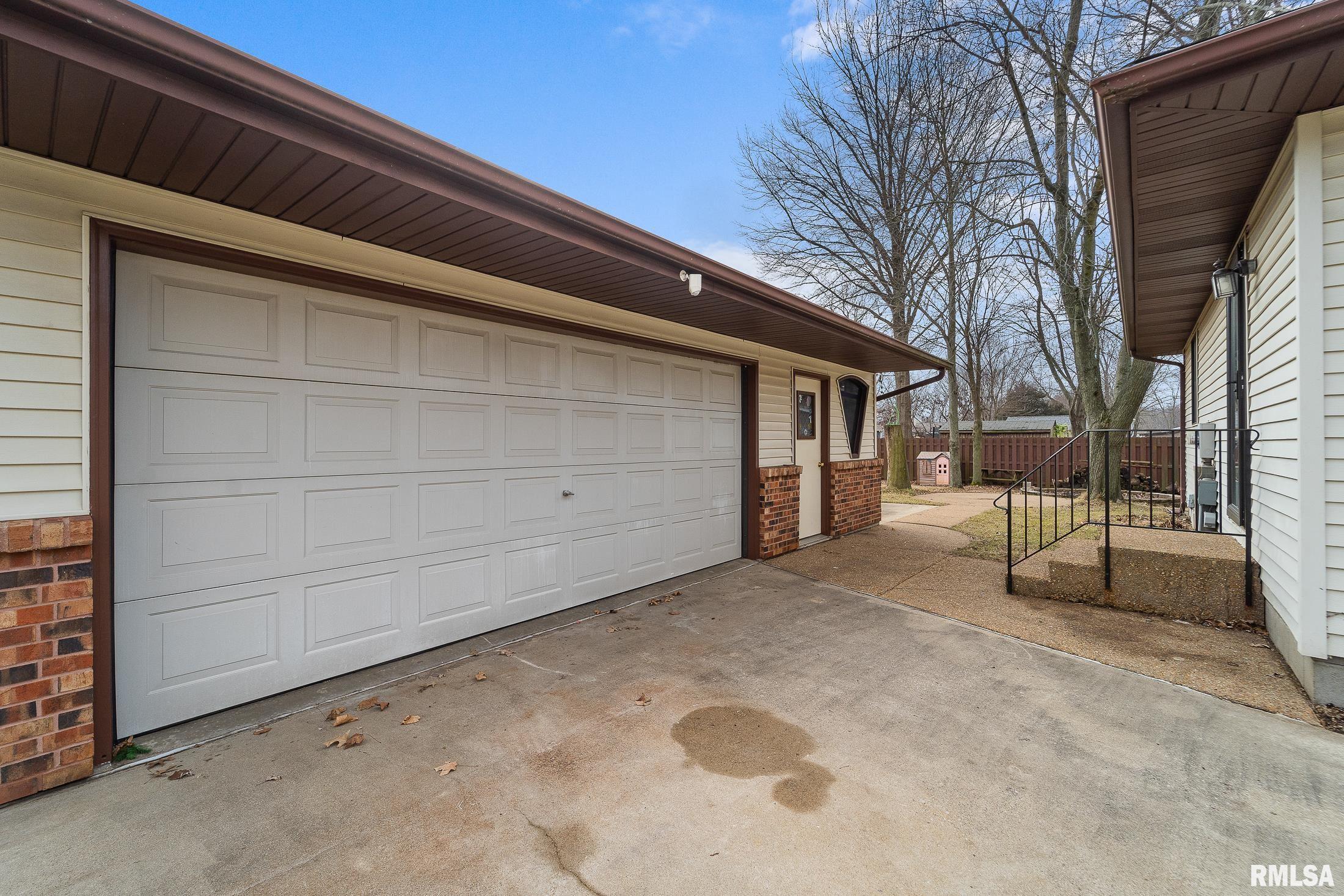 3820 Grouse Road Springfield, IL 62707 - Photo 9 of 34