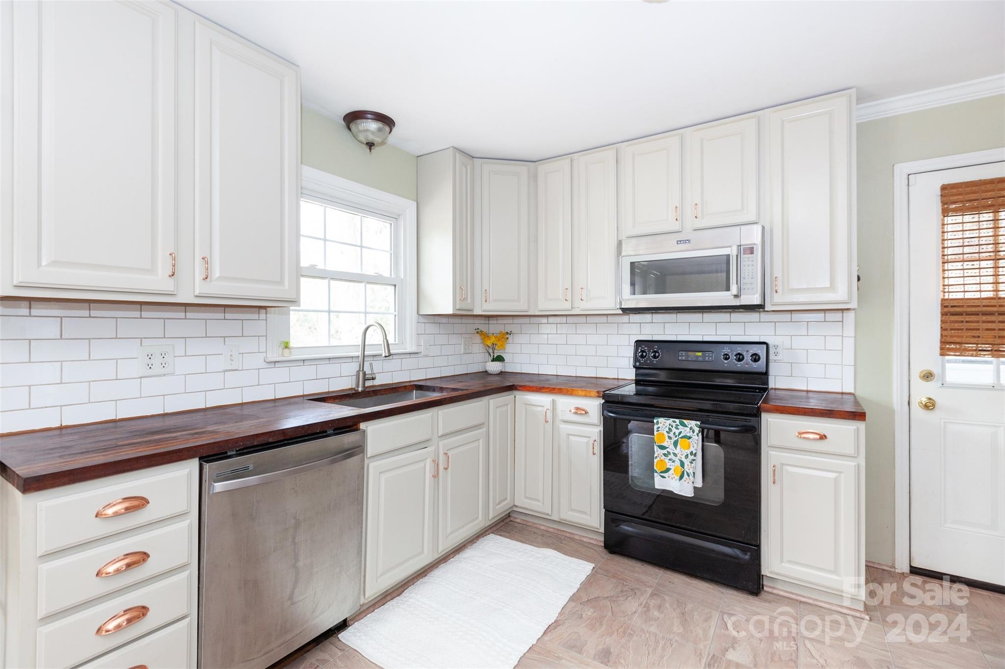 3623 Sulkirk Road Charlotte, NC 28210 - Photo 12 of 40 Gallery Image 12