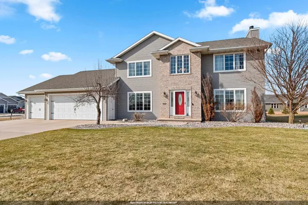 $499,900 | W5054 Birchwood Drive, Sherwood, WI 54169