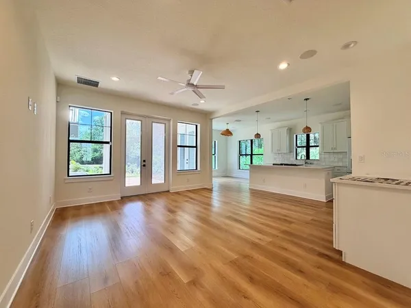 $5,500 | 709 Garden West Terrace, Winter Garden, FL 34787