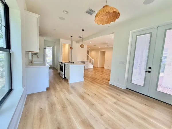 $5,500 | 709 Garden West Terrace, Winter Garden, FL 34787