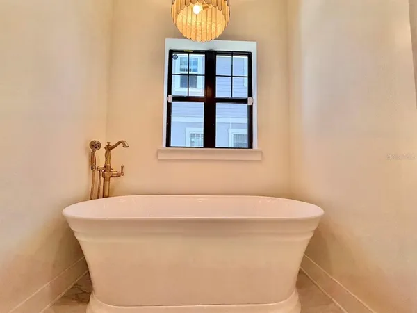 $5,500 | 709 Garden West Terrace, Winter Garden, FL 34787