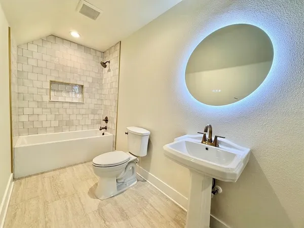 $5,500 | 709 Garden West Terrace, Winter Garden, FL 34787