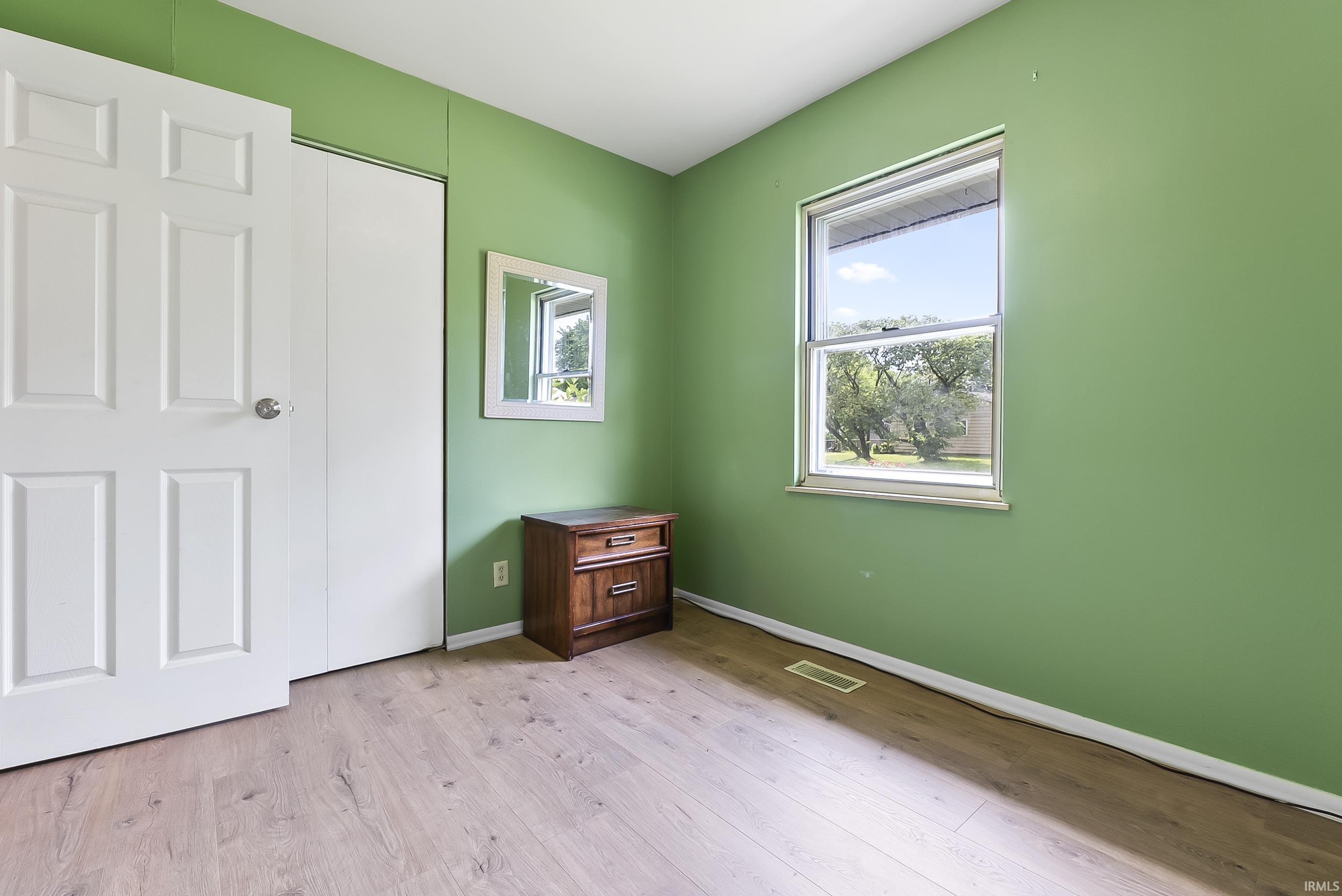 1405 Tulip Tree Road Fort Wayne, IN 46825 - Photo 13 of 24 Gallery Image 13