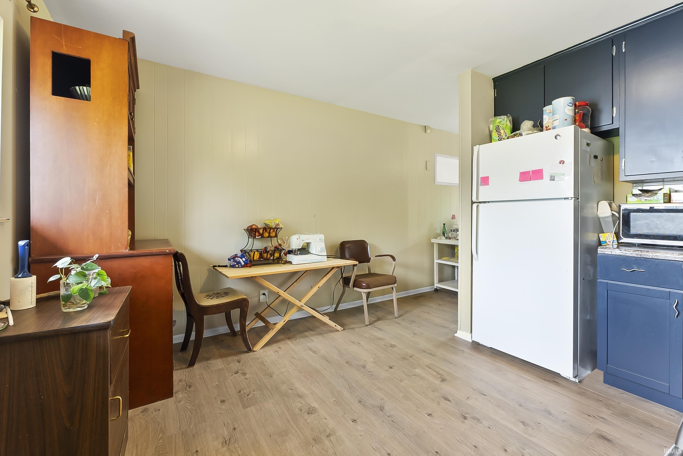 1405 Tulip Tree Road Fort Wayne, IN 46825 - Photo 18 of 24 Gallery Image 18