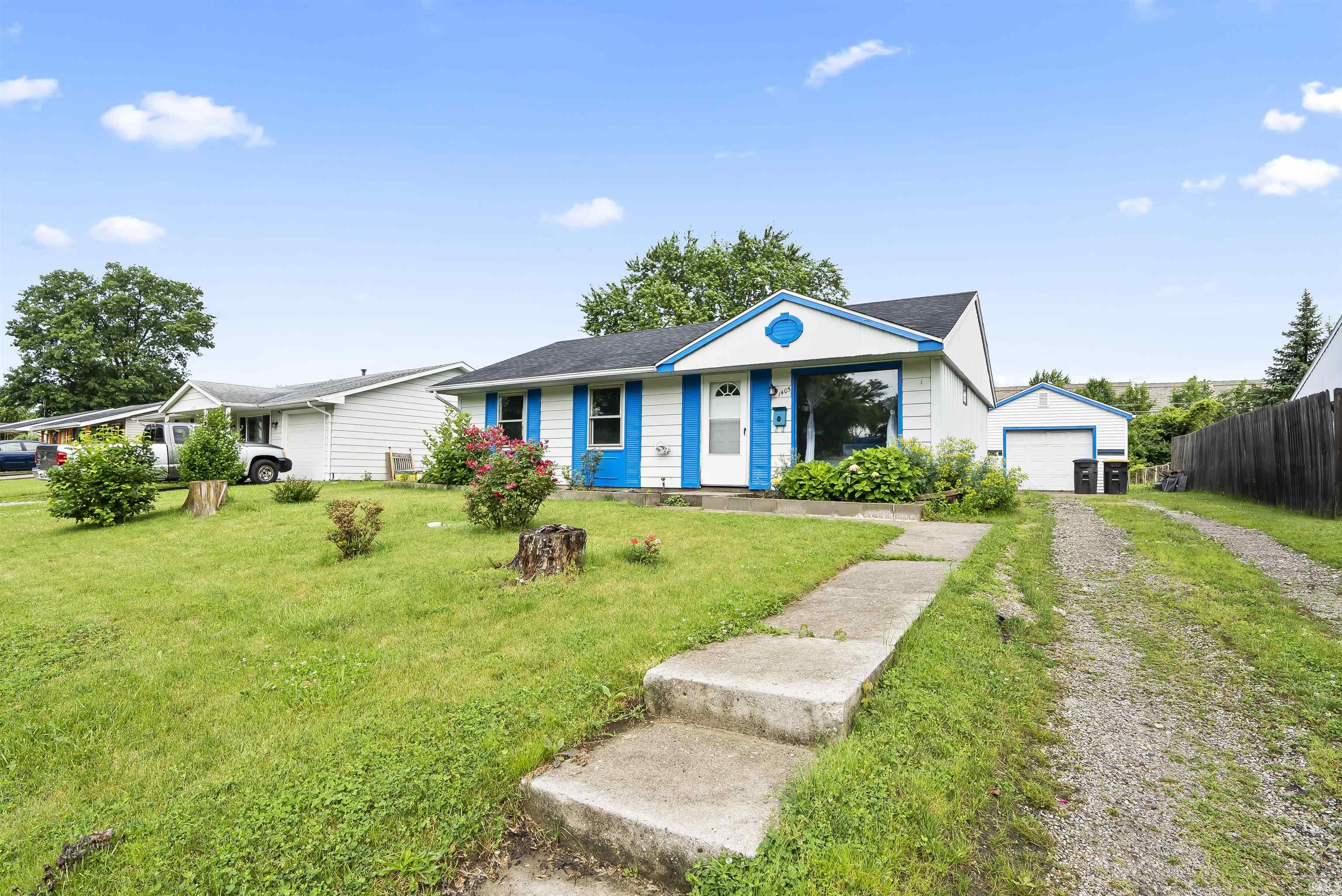 1405 Tulip Tree Road Fort Wayne, IN 46825 - Photo 2 of 24 Gallery Image 2