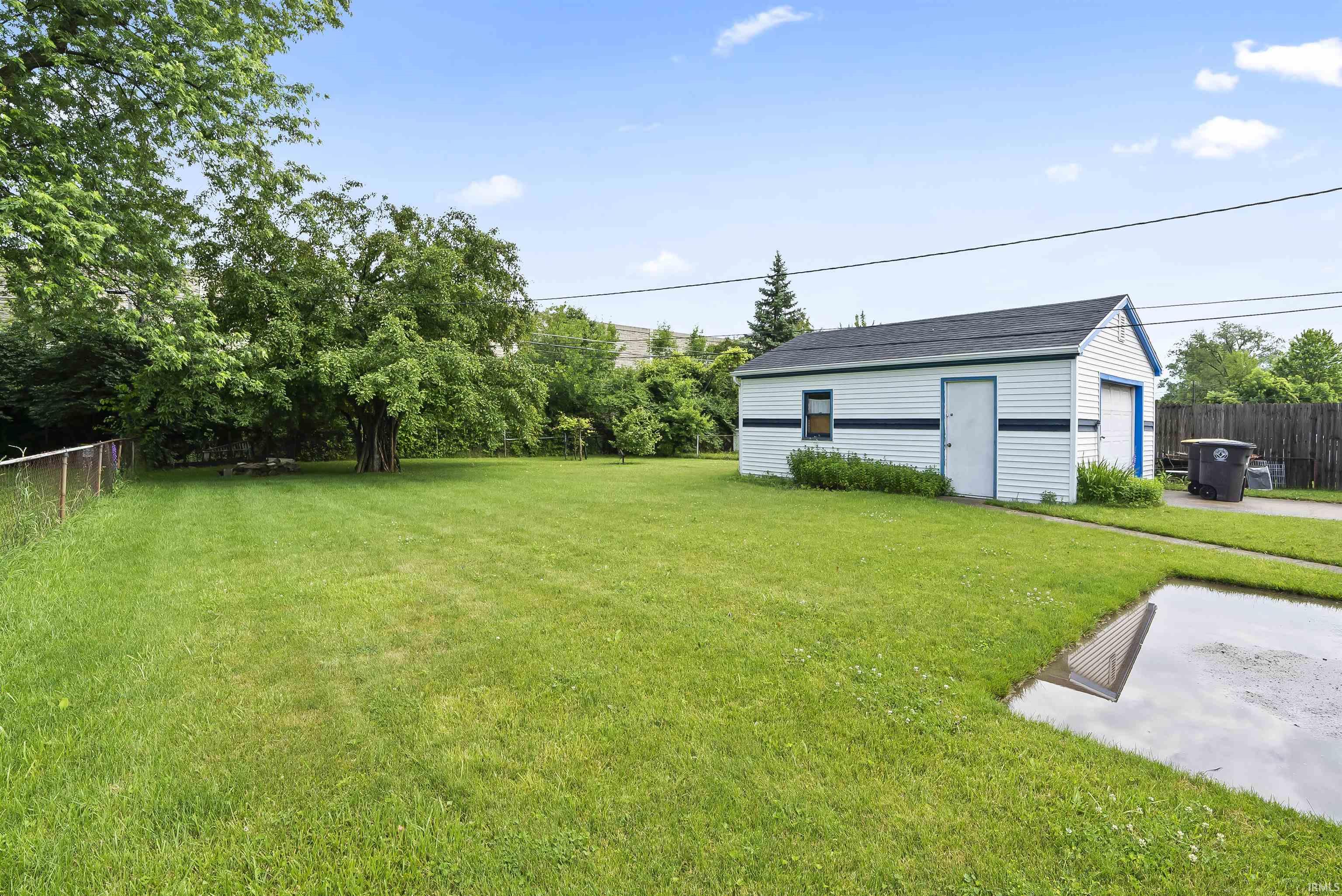 1405 Tulip Tree Road Fort Wayne, IN 46825 - Photo 22 of 24 Gallery Image 22