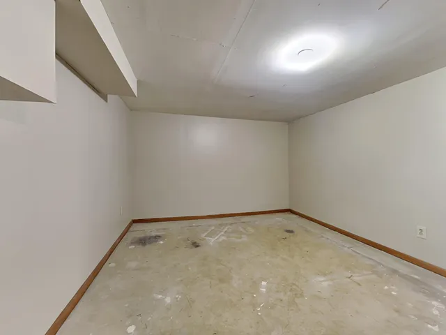 $2,245 | 3405 Ensign Avenue North, New Hope, MN 55427