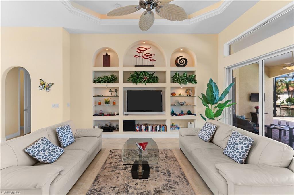 3522 Southeast 19th Avenue Cape Coral, FL 33904 - Photo 21 of 48