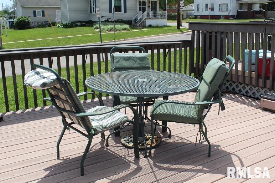 802 East 2nd Street Kewanee, IL 61443 - Photo 12 of 49