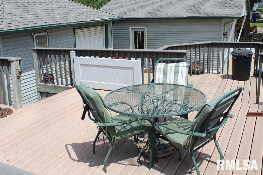 802 East 2nd Street Kewanee, IL 61443 - Photo 10 of 49